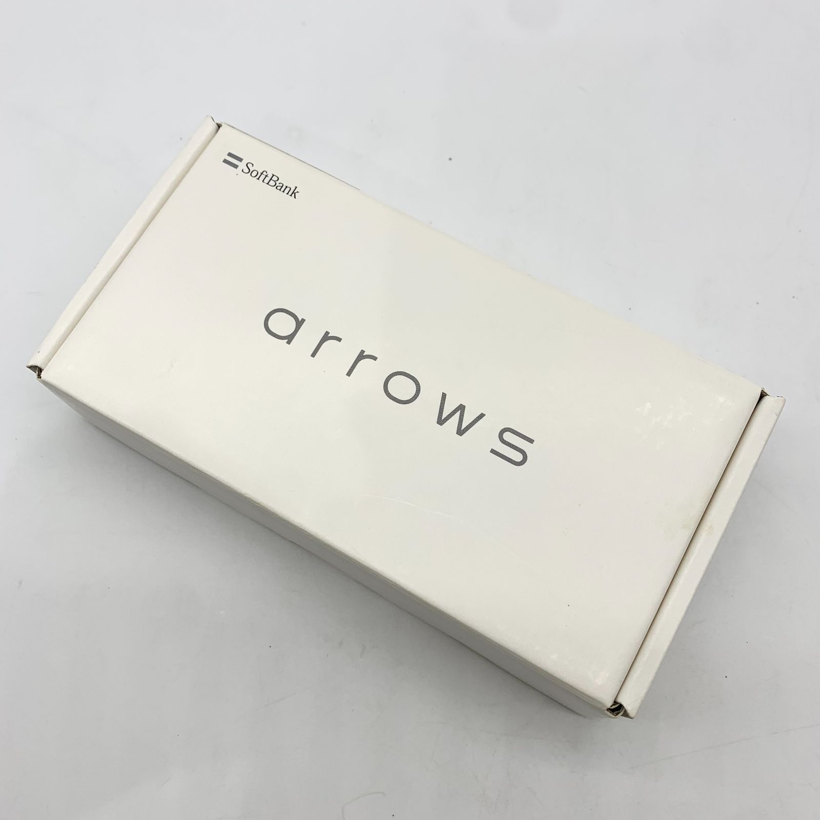 ▽【SAランク】Softbank SIMフリー ARROWS We ホワイト A101FC 完品