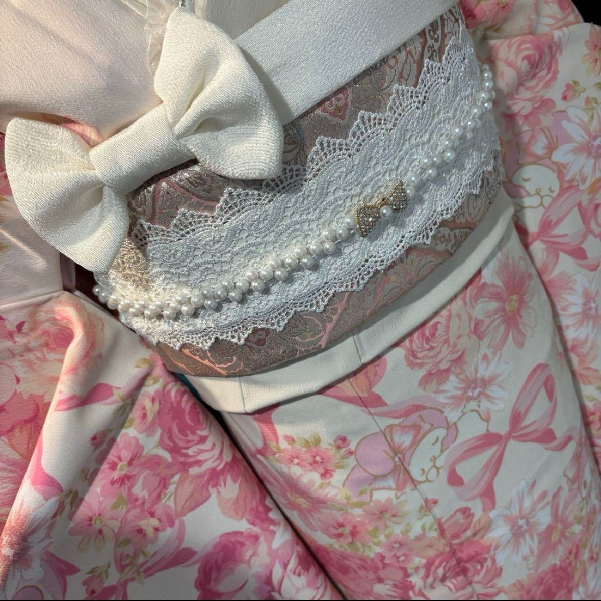 美品　マイメロ　希少　花模様　淡色　逸品　振袖　フルセット 振り袖 美品 マイメロ 希少 花模様 淡色 逸品 振袖 フルセット 振り袖