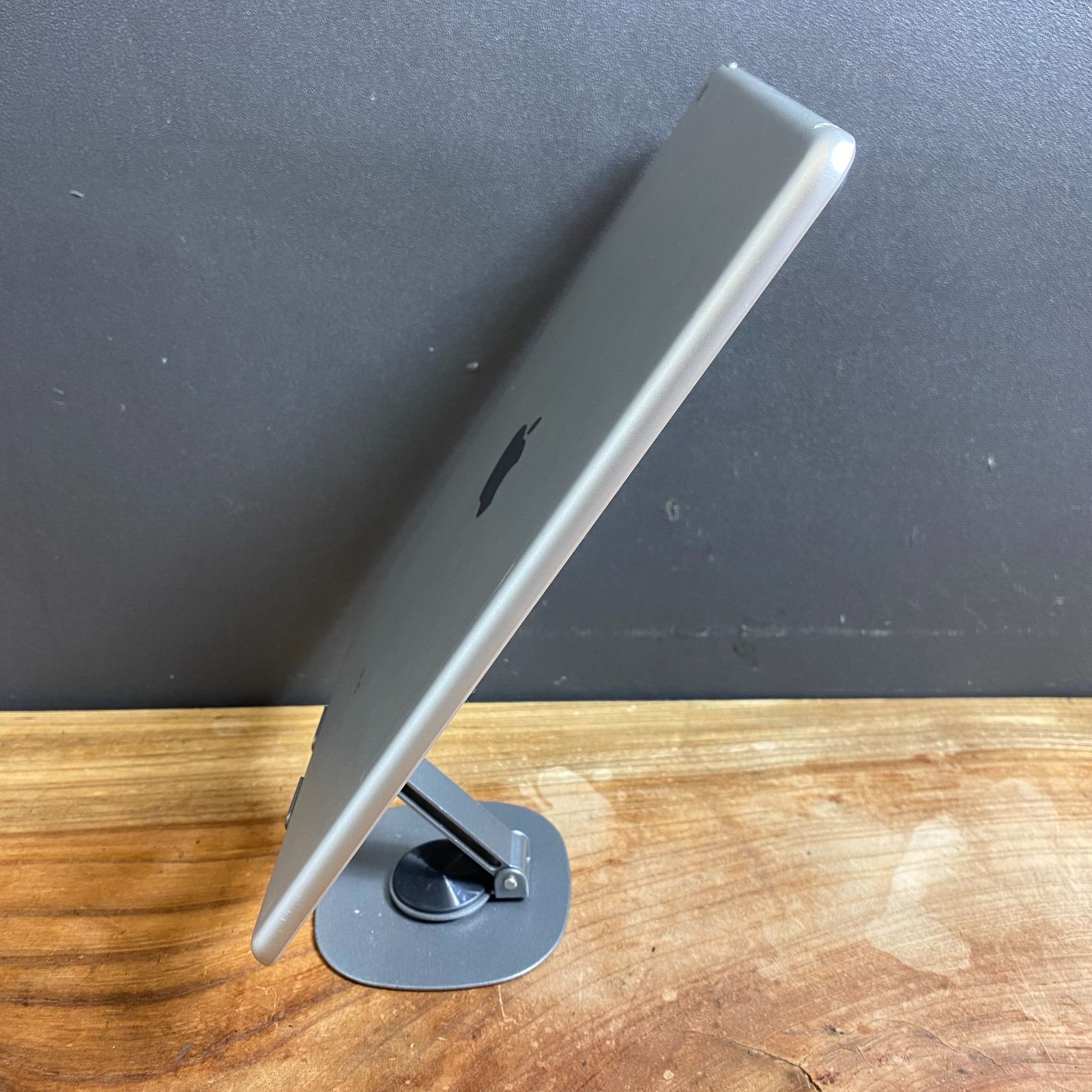 美品＆バッテリー良好】 Apple iPad第5世代 / 32GB/シルバー8