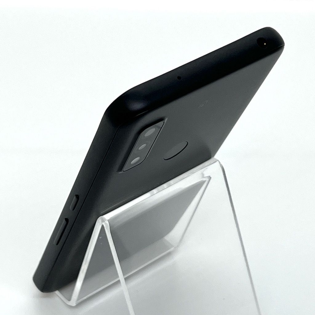 美品 arrows We FCG01 ブラック au SIMロック解除済 64GB 判定