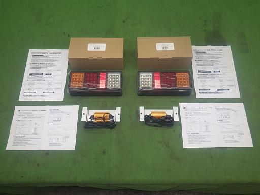 デコトラ JB LED マルチコンビランプ 24V 左右