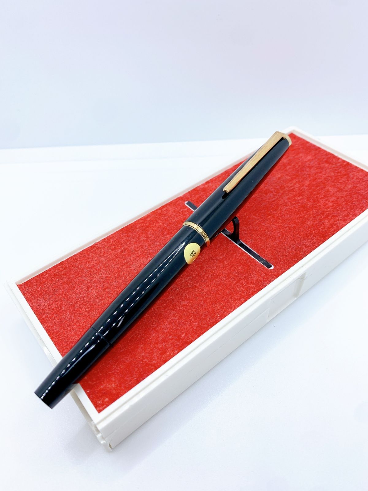 MONTBLANC|モンブラン 万年筆 585|14K ブラック|ゴールド Fサイズ SH161