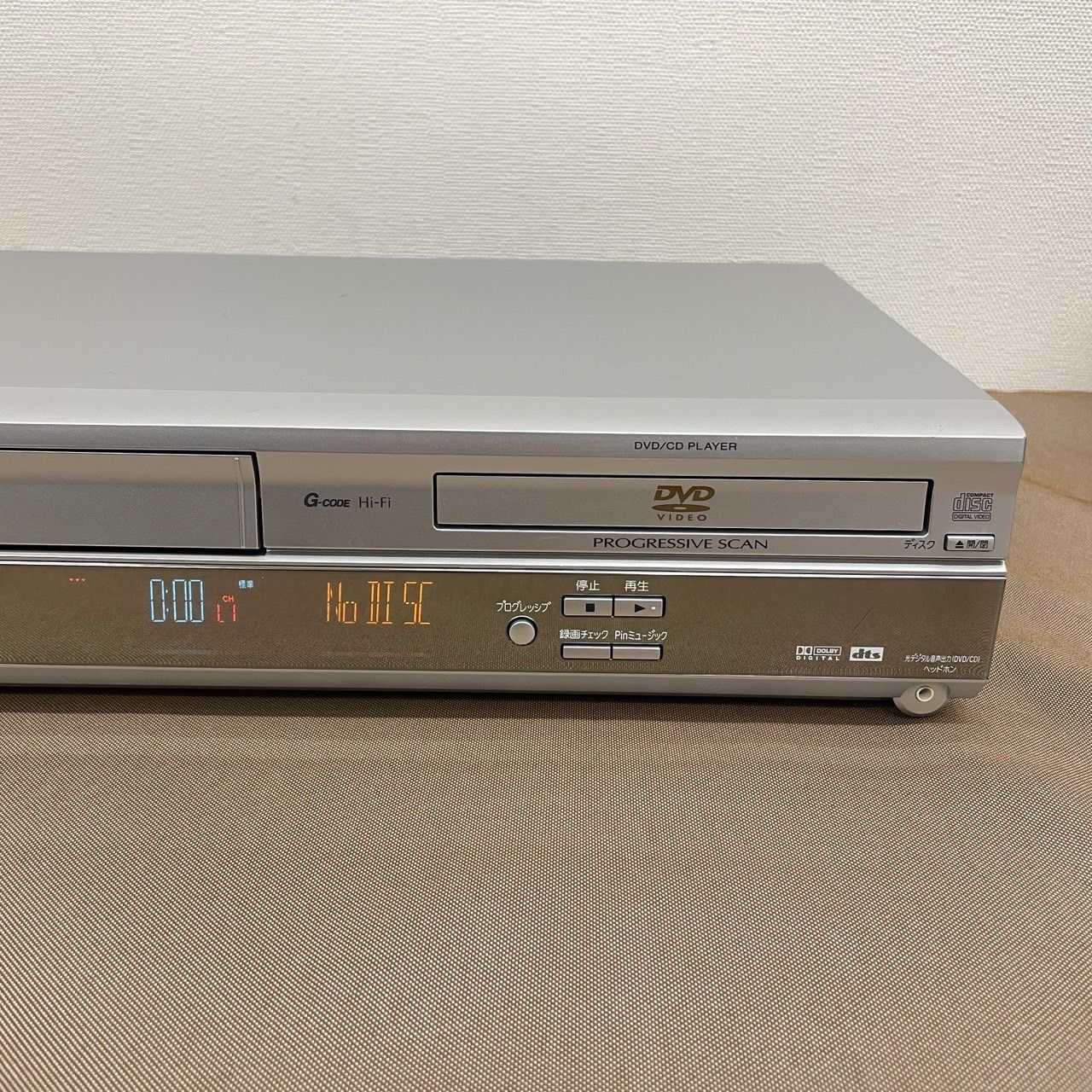 Panasonic DVD+VHSビデオ NV-VP30【動作確認済】-