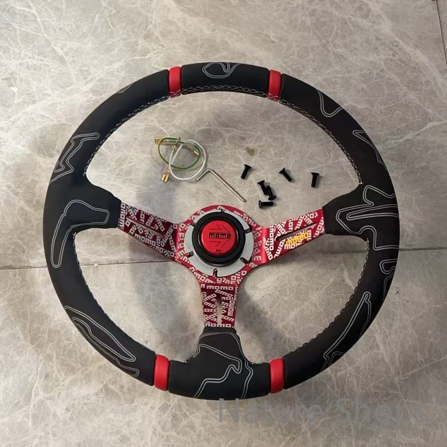 MOMO モモ ウルトラ レッド ブラックスエード レッドスポーク 未使用 MOMO モモ ウルトラ レッド ブラックスエード レッドスポーク 未使用