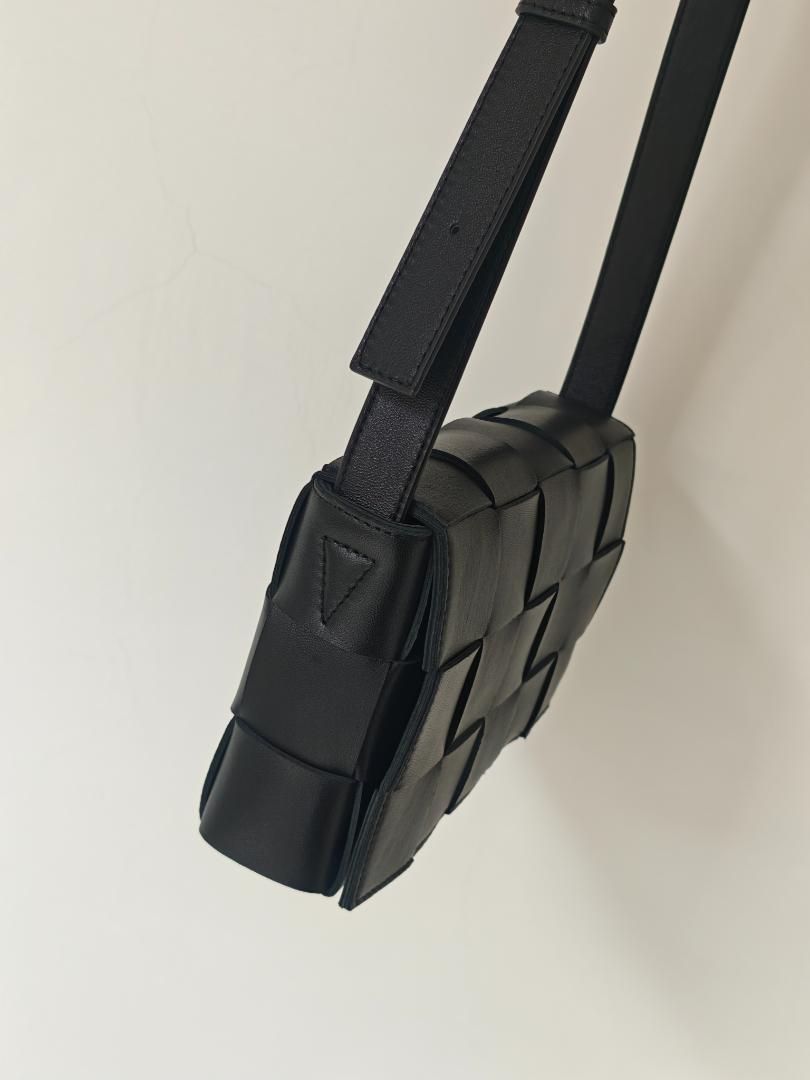 ボッテガ ヴェネタ ショルダーバッグ