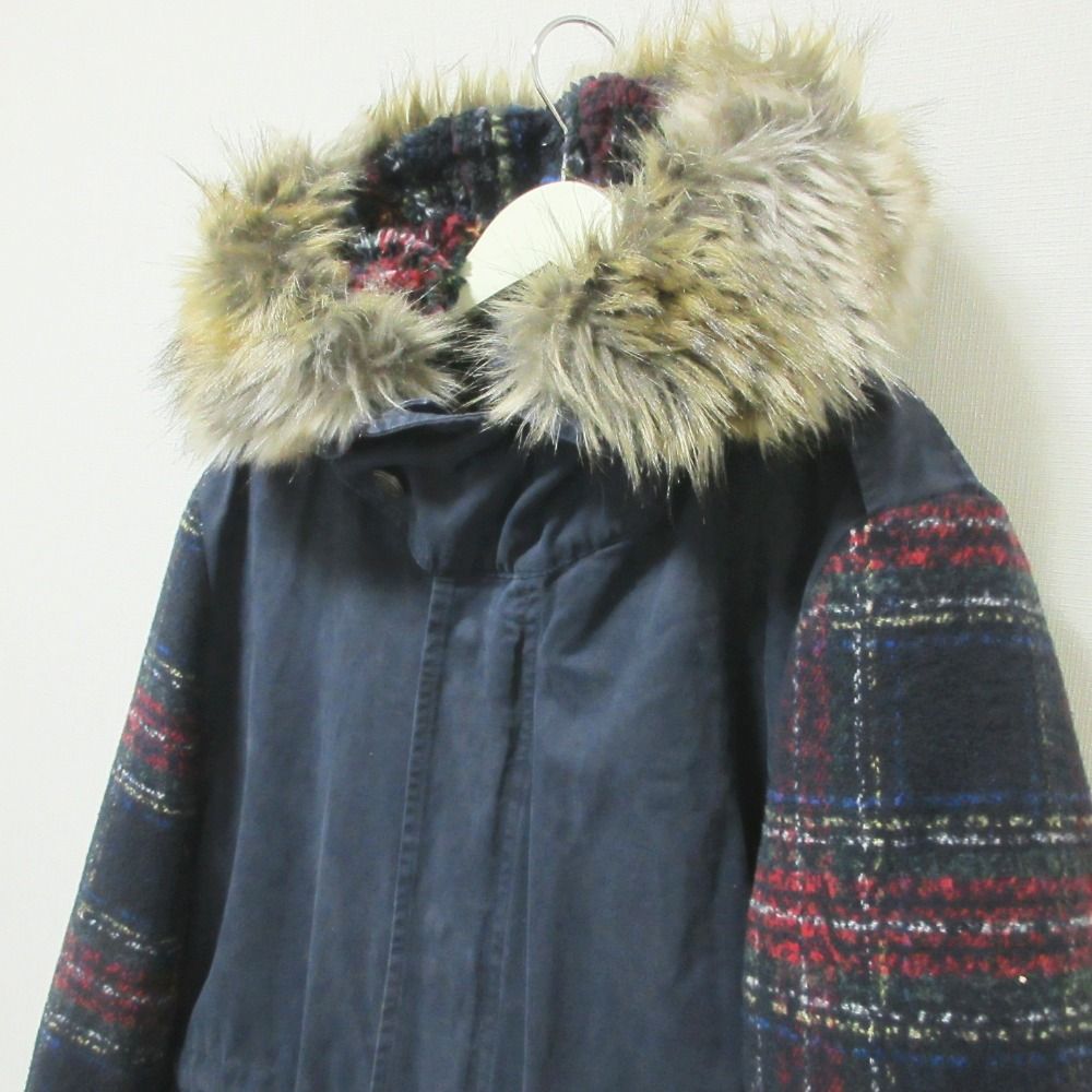 BURBERRYBLUELABEL リアルファーライナーボア付きモッズコート美品 リアルファーフード&ライナー付ワッペン付ミリタリーモッズ