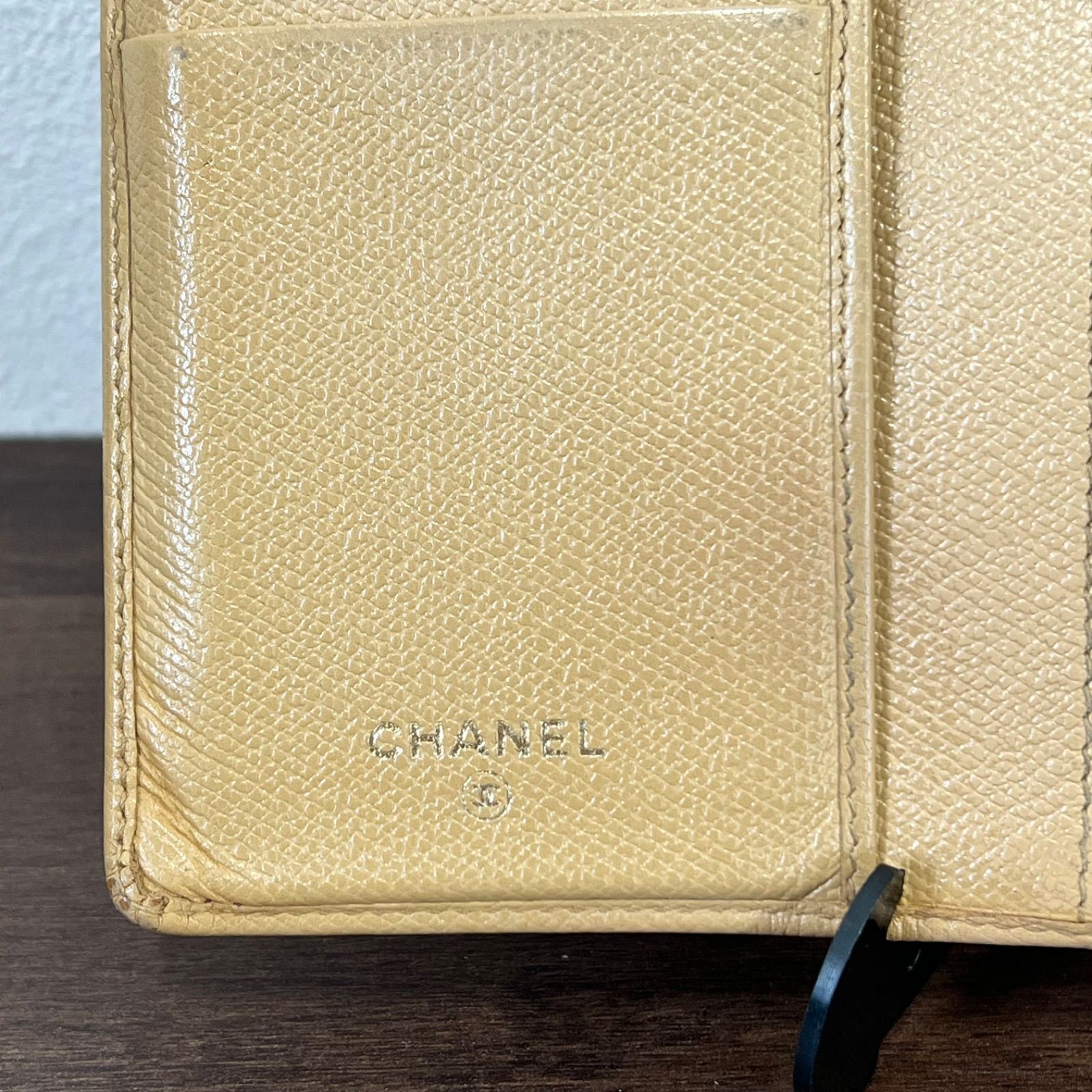 シャネル CHANEL 二つ折り 長財布 ココマーク白 アイボリー ココ