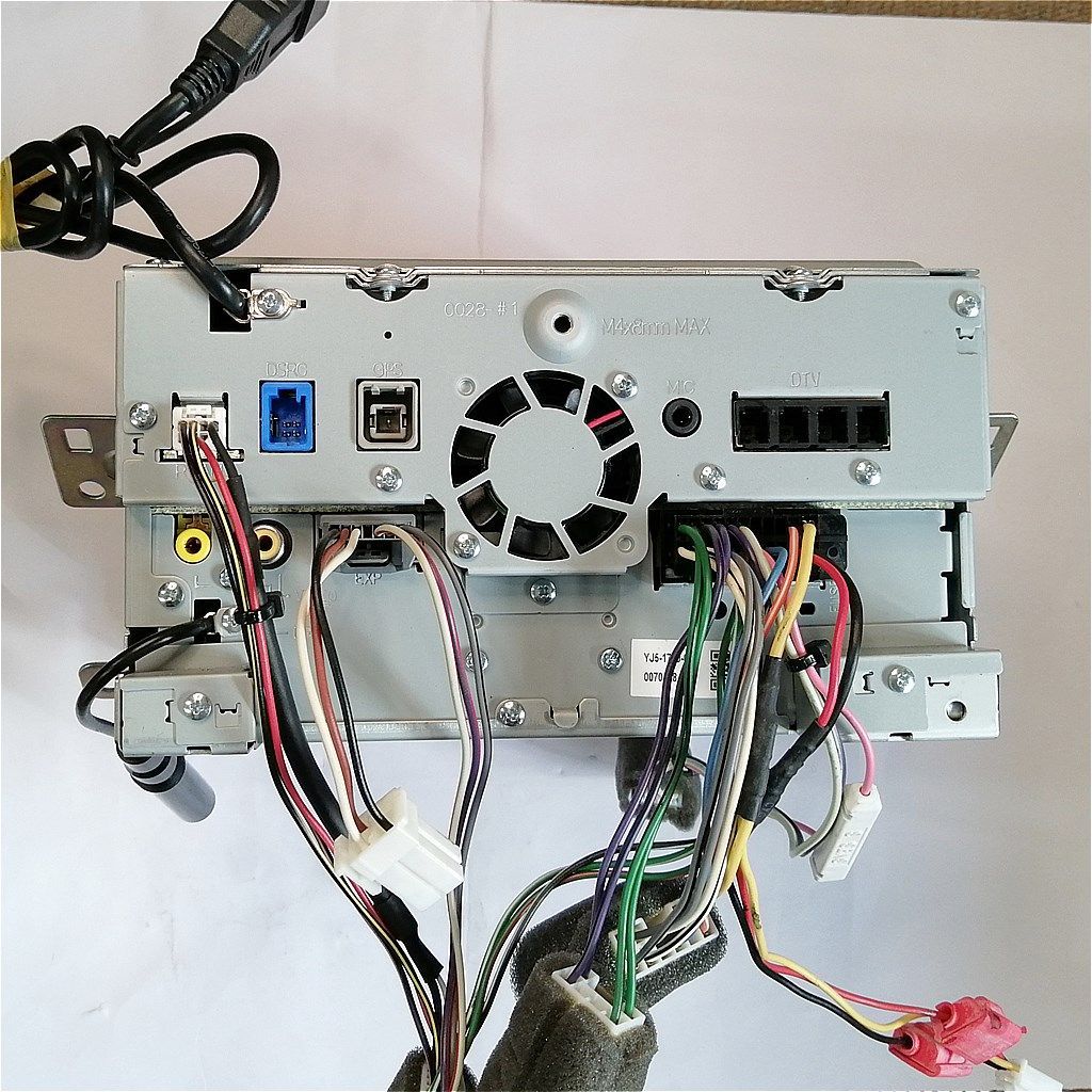 ダイハツ純正 KENWOOD NMZK-W68D 7インチワイド 地図2020年版