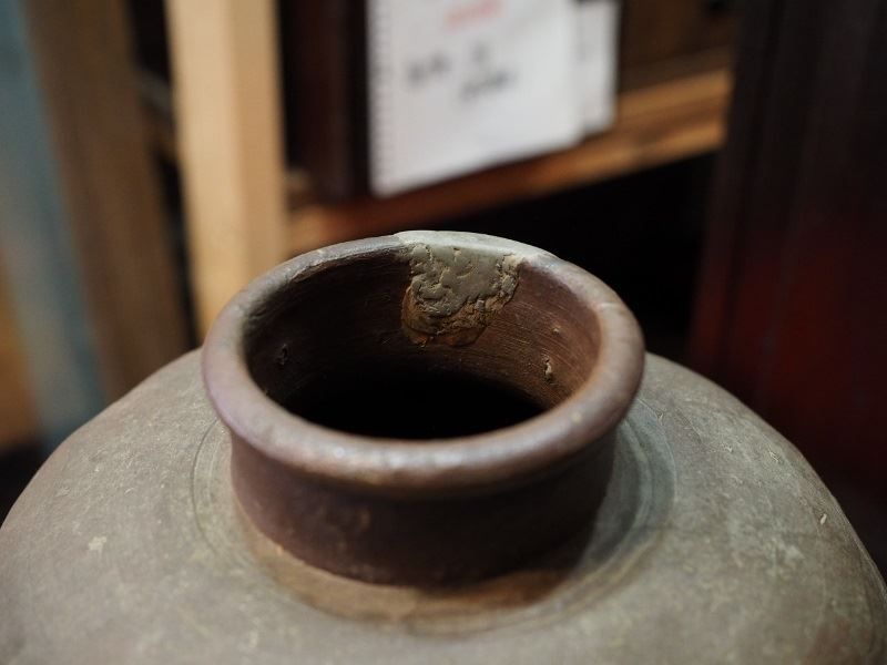 備前焼の壺 口縁部補修有 古録展 送料無料 品番H17042