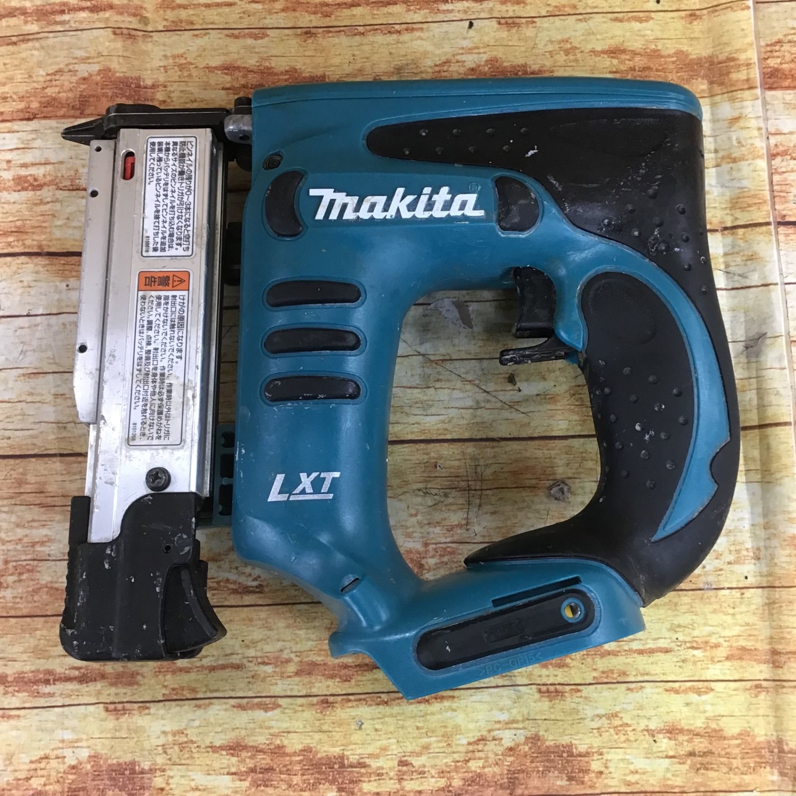 〇マキタ(makita) コードレスピンネイラ PT350DZK【川崎店】