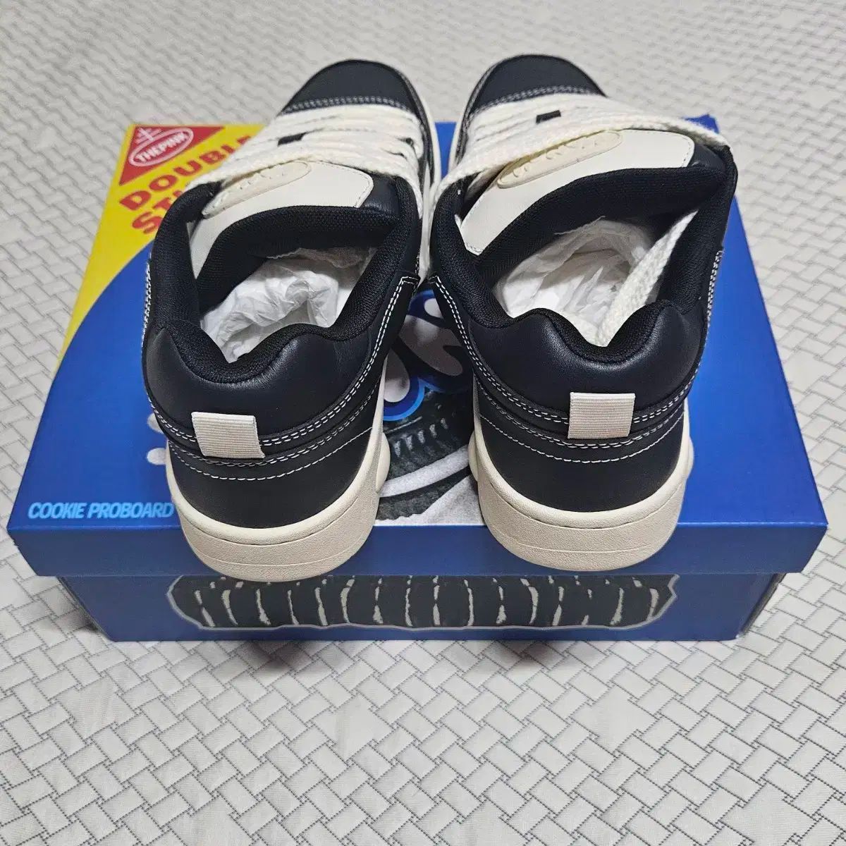  バンディダー ピンク プロボード クッキー クリーム その他 靴