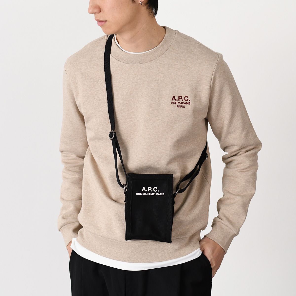 A.P.C アーペーセー ショルダーバッグ RECUPERATION ネックポーチ 
