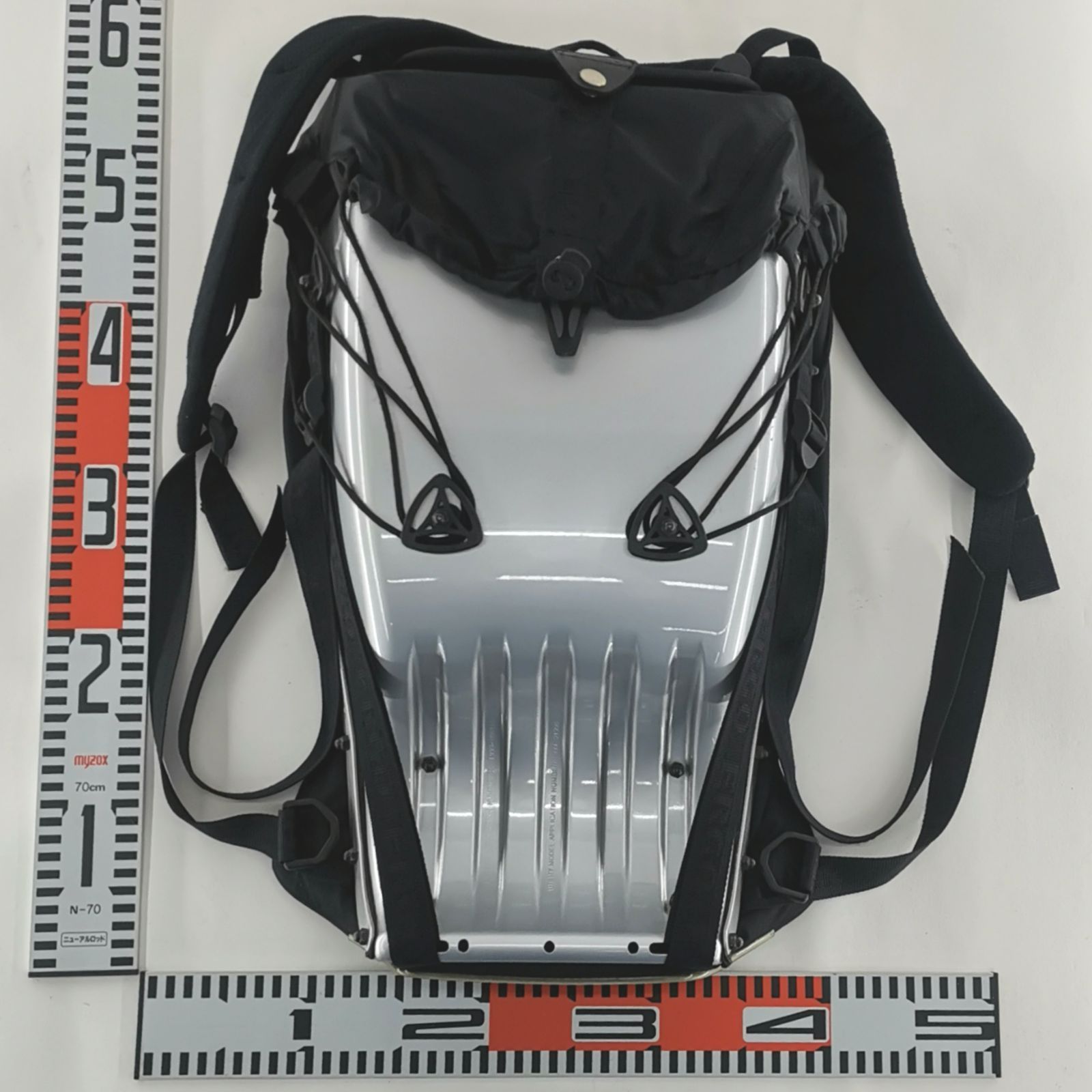 ERGO TECHNO エルゴ テクノ ハードシェル シルバー バッグパック 