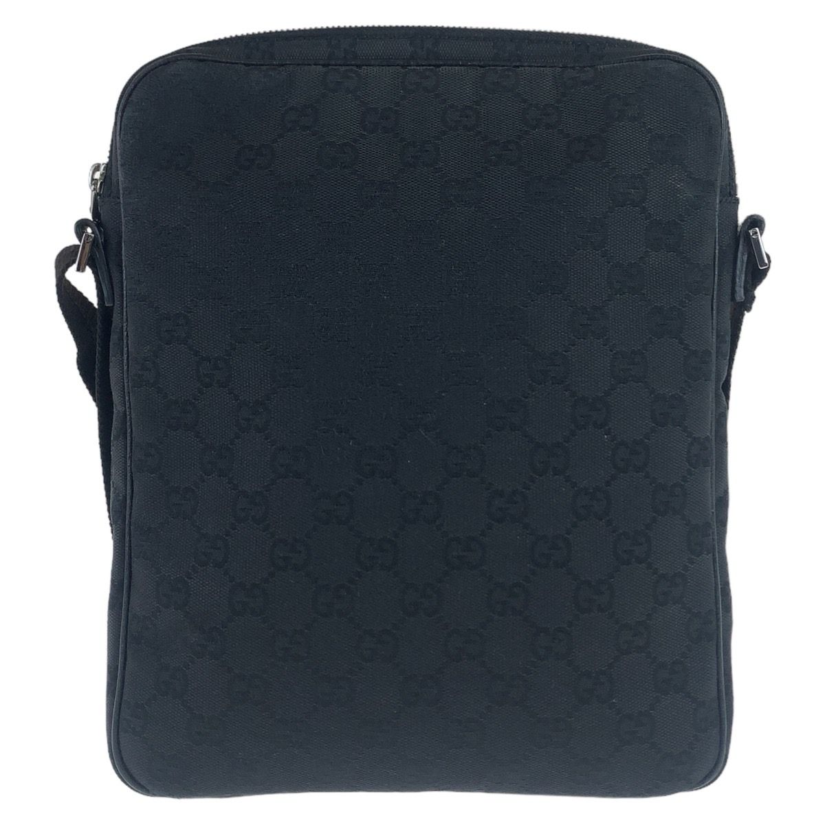 GUCCI グッチ GG柄 ブラック 黒 シルバー金具 GGキャンバス 92551 斜め 