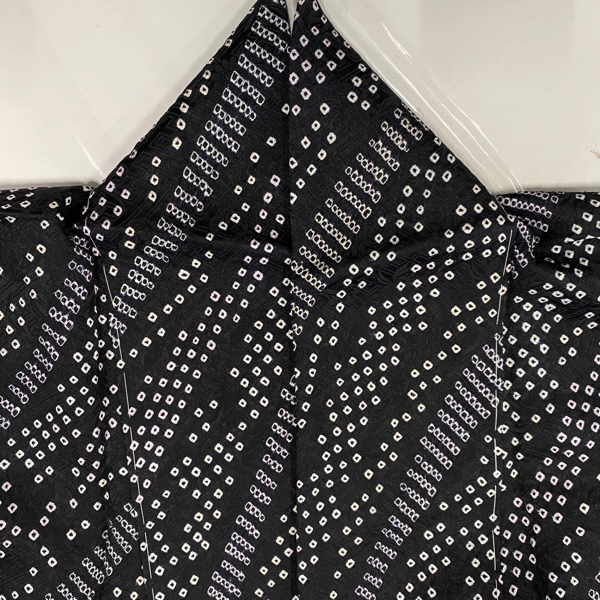 小紋 身丈164cm 裄丈66cm M 袷 幾何学模様 黒 正絹 美品 名品 【中古  