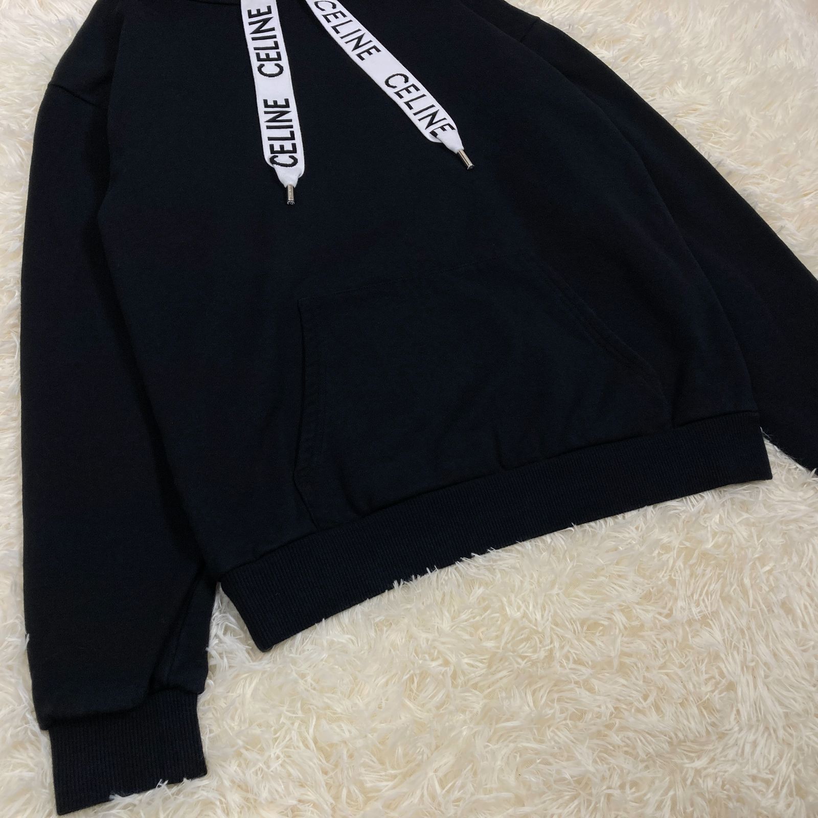 【美品】セリーヌ　ドローコードロゴ　パーカー　ブラック 超絶人気モデル】 セリーヌ ☆ ルーズ ドローコードロゴ パーカー 即完売