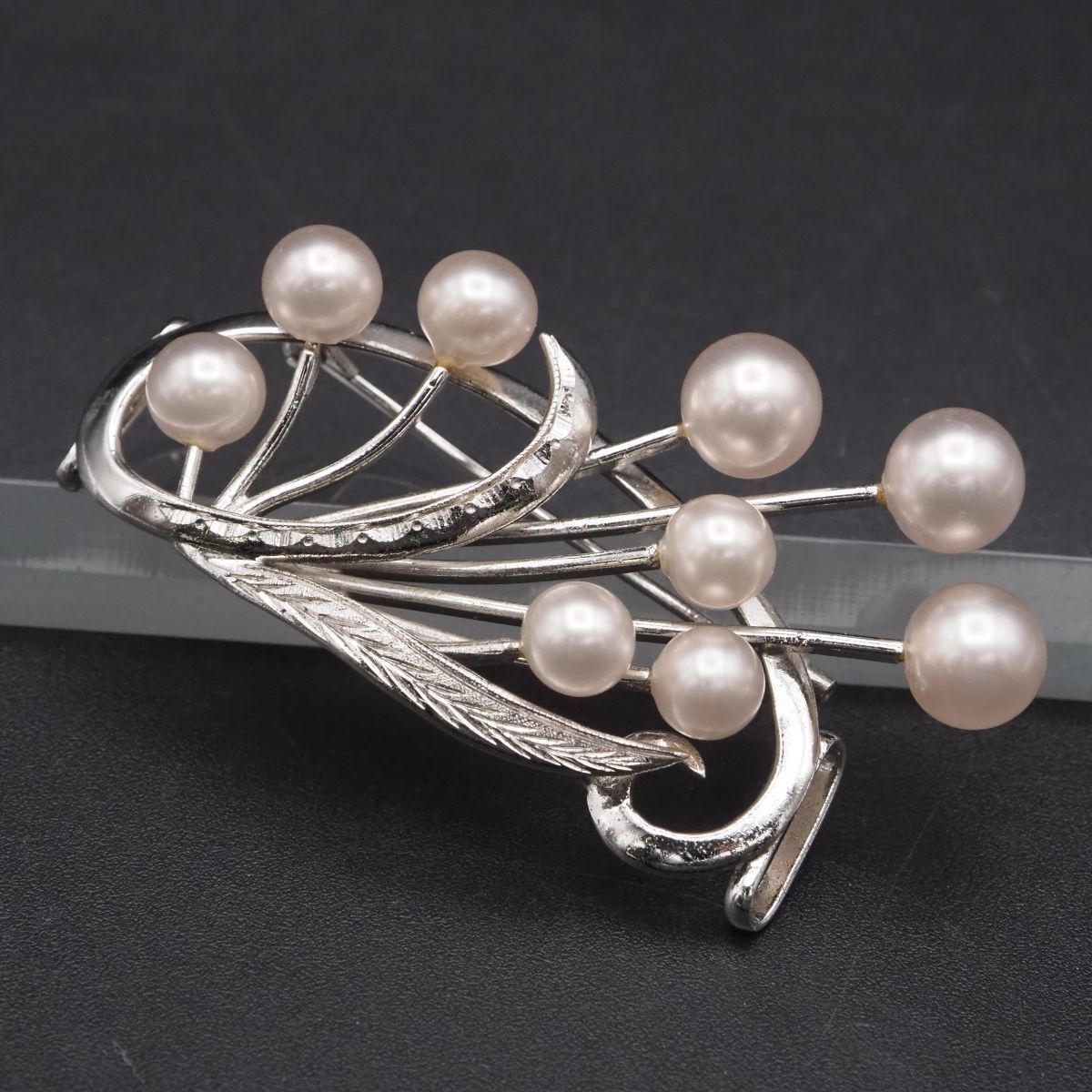 F314 本真珠 6-7.9mm9珠 パール SILVER刻印 2way ブローチ 帯留め ピンク系 デザイン シルバー コサージュ 和装小物 6月誕生石