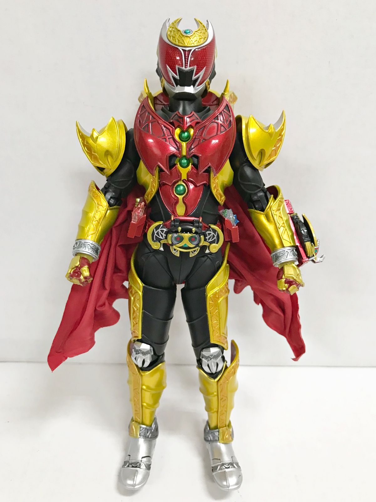 30.【開封】S.H.Figuarts(真骨彫製法) 仮面ライダーキバ エンペラー 