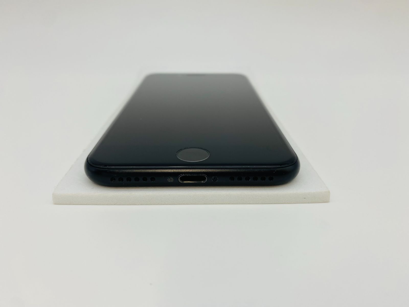 iPhone SE 第2世代 64GB ブラック/シムフリー/新品バッテリー100%/新品