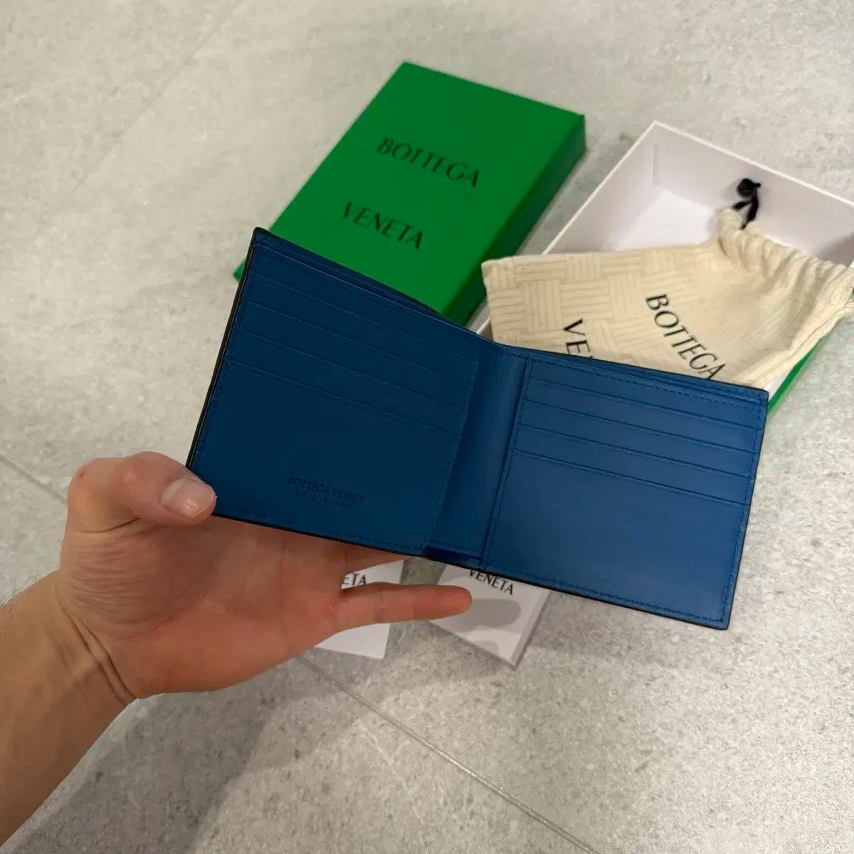 ボッテガヴェネタ 財布 二つ折り バイカラー ツートン Bottega Veneta