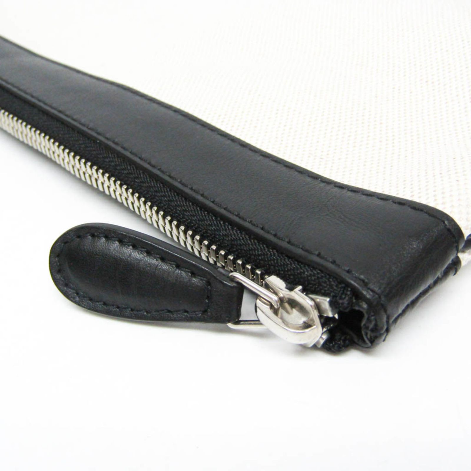 バレンシアガ(Balenciaga) ネイビークリップ M 420407 レディース 