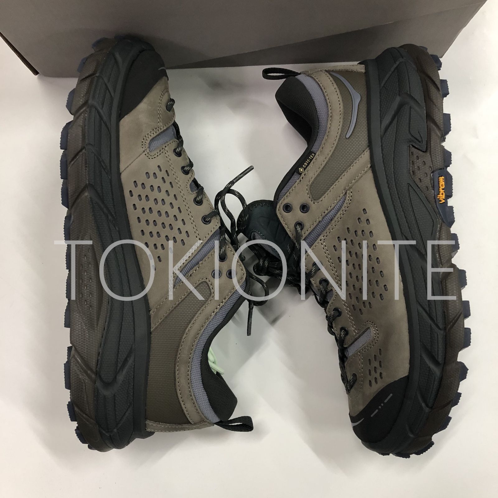 HOKA ONE ONE J.L-A.L TOR ULTRA LOW スニーカー - メルカリ HOKA ONE ONE J.L-A.L TOR ULTRA LOW スニーカー - メルカリ