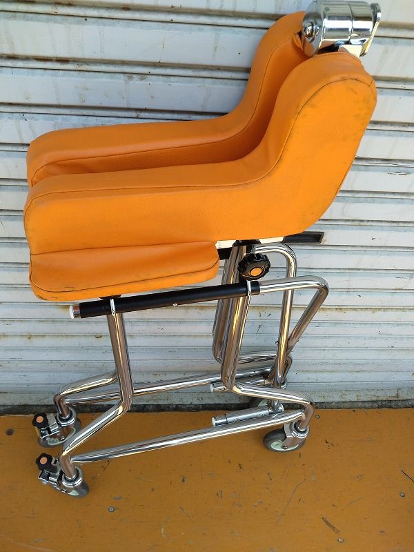 歩行器 KM-25-0806-04