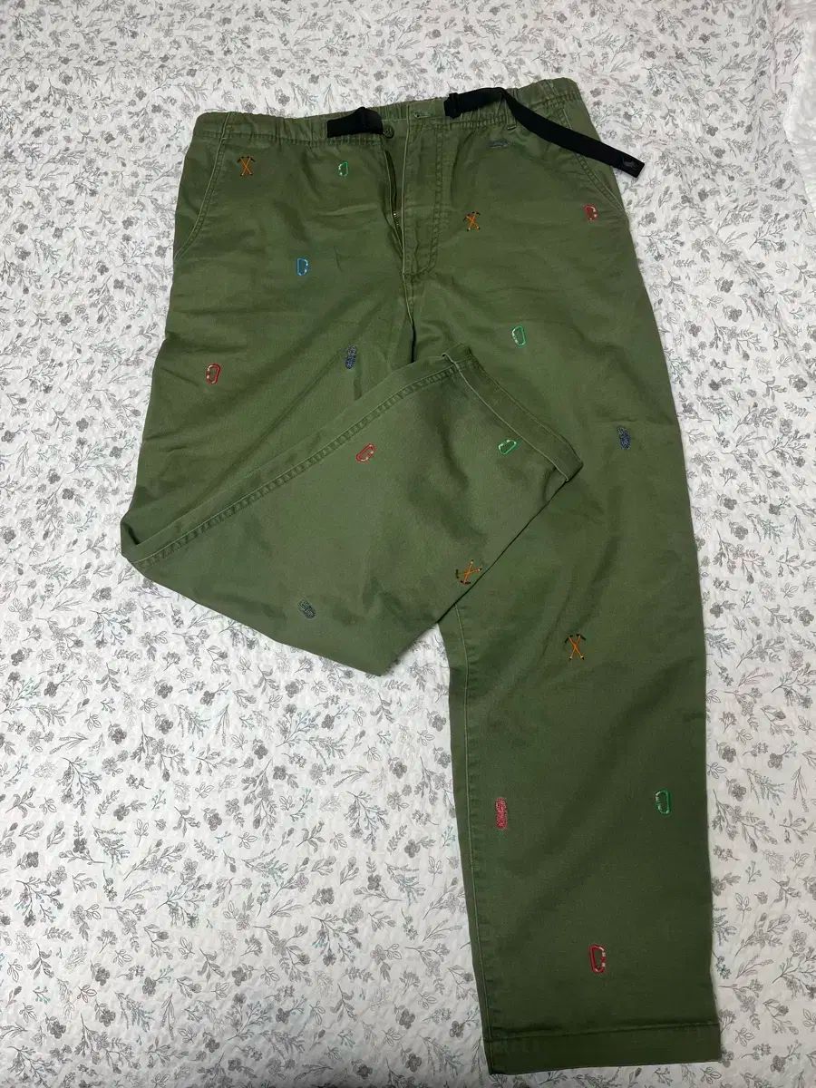 ポロ ハイキング ズボン チノ Mサイズ