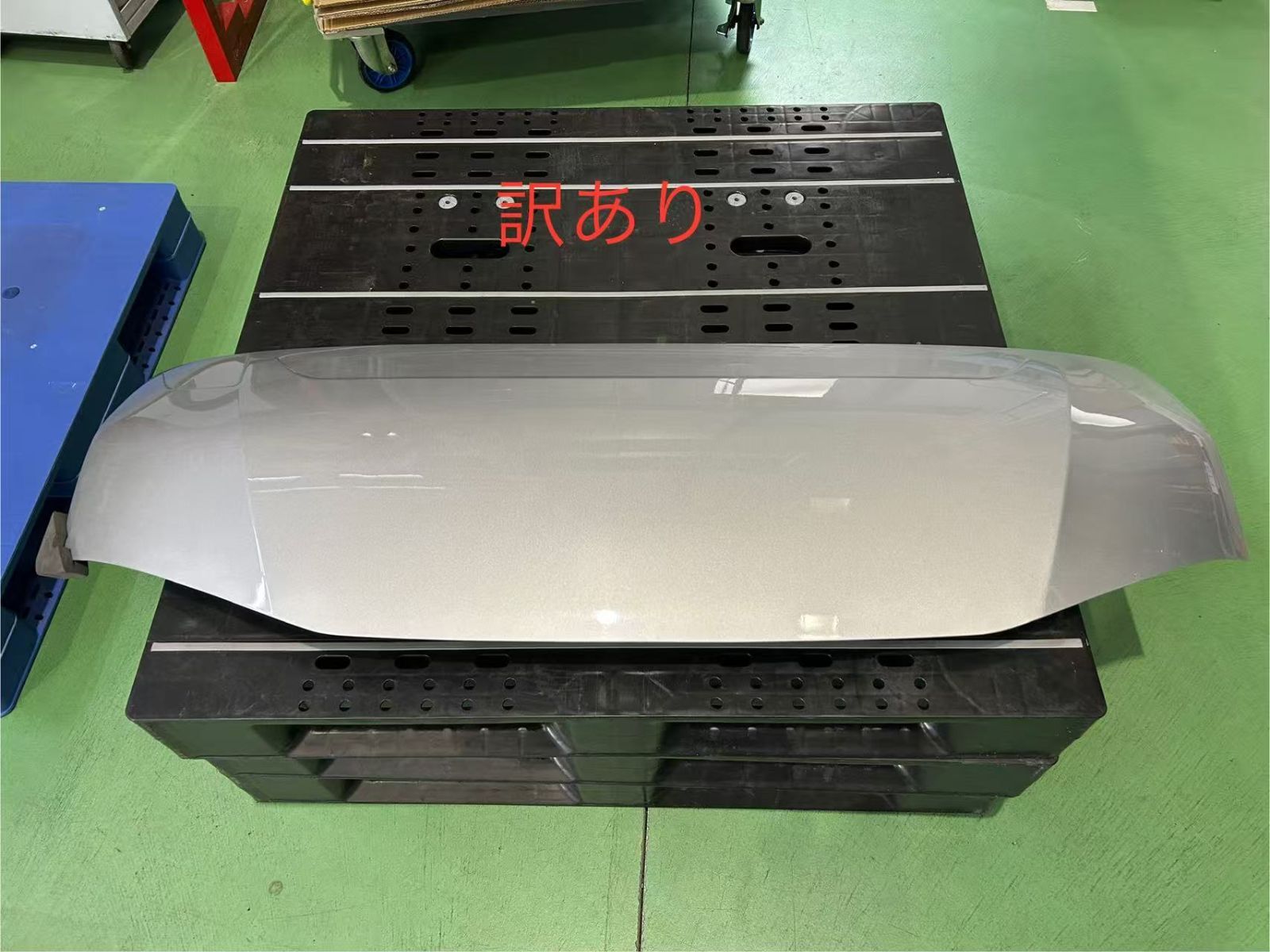 【訳あり】HELIOS 200系ハイエース 標準 アイアン バッドフェイスボンネット1Ｅ7 塗装品 鉄製 外装 カスタムパーツ トヨタ ナロー