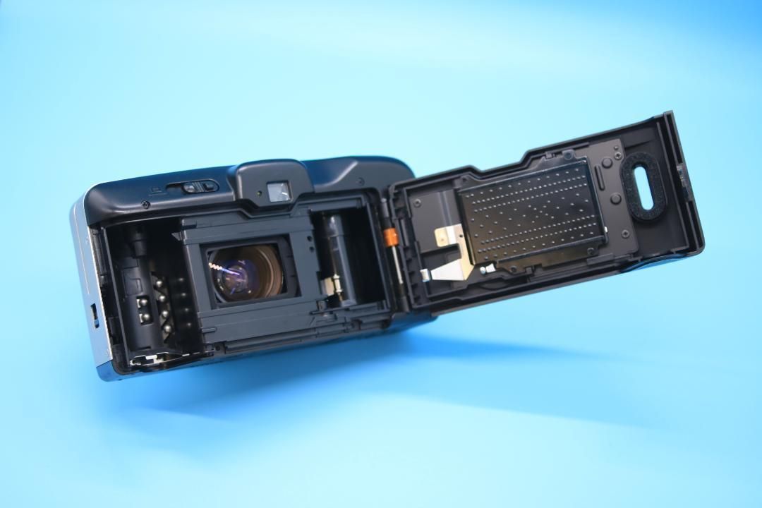 XL コンパクトフィルムカメラ