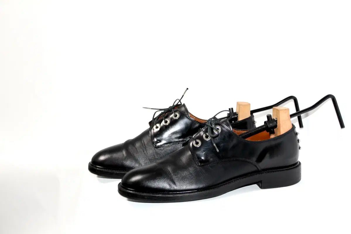 GIVENCHY ウイングチップ ダブルベルトレザー ダービーシューズ42