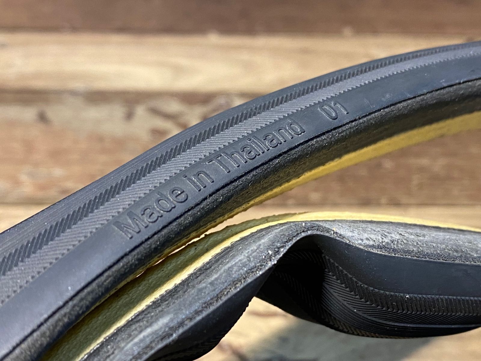 HUTCHINSON PRO TOUR チューブラータイヤ ハッチンソン HUTCHINSON