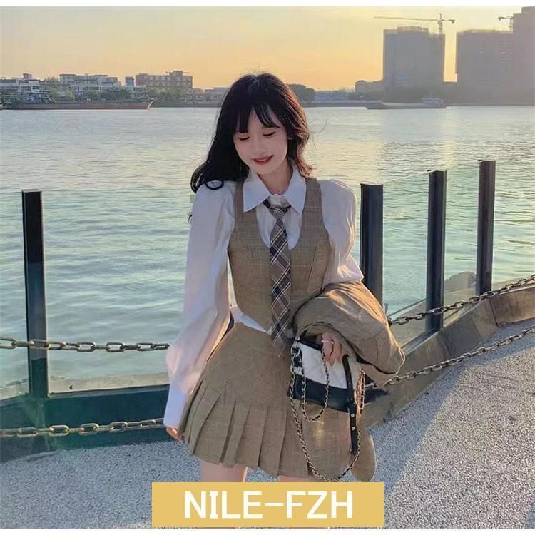 韓国 制服