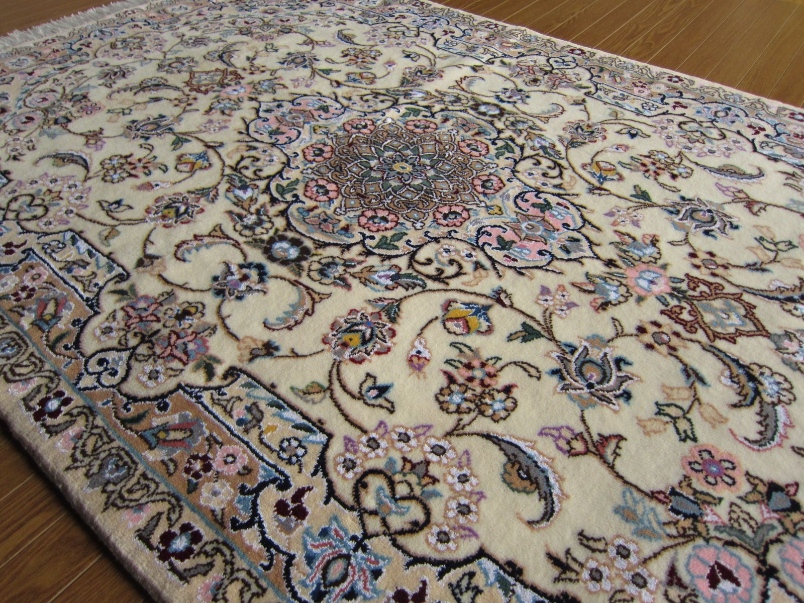 【162Ｘ103】イラン直輸入ナイン産ペルシャ絨毯・カーペット・ラグ／9LA1860-571-63