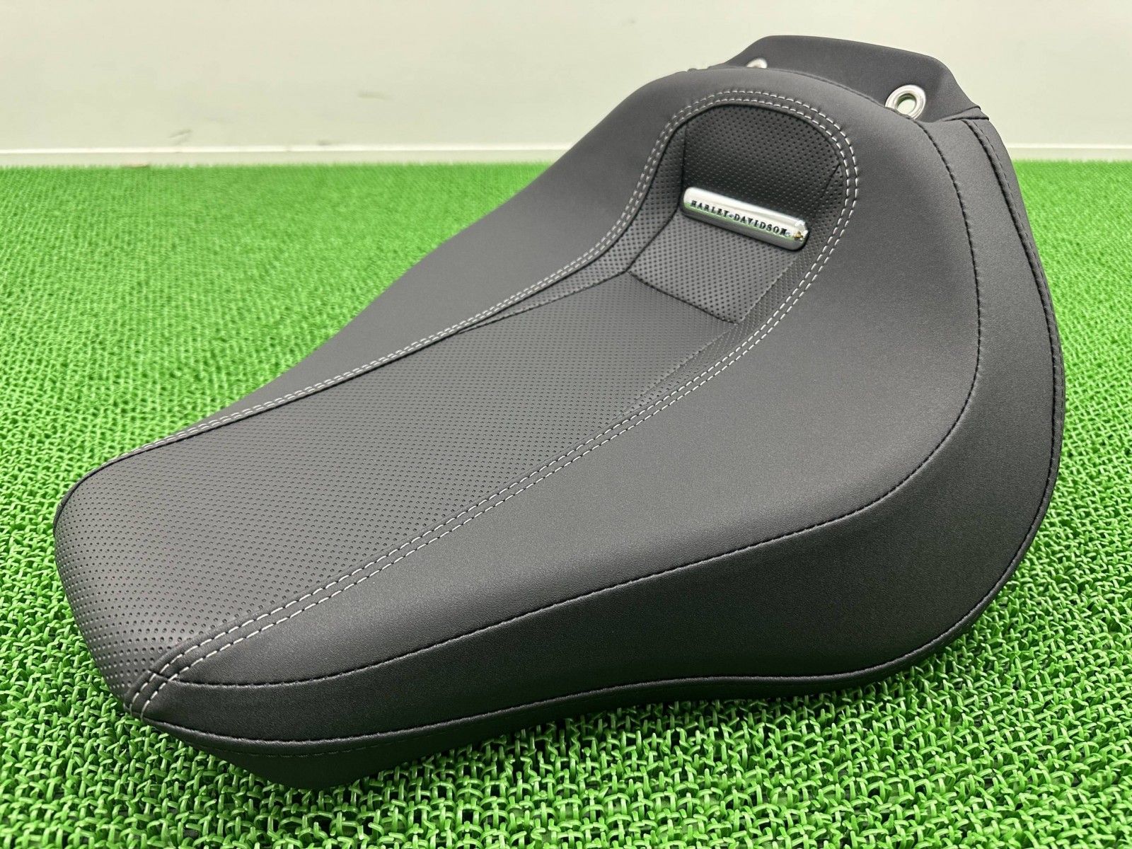 FLFBS フロントシート 52000333L ハーレー 純正 バイク 部品 ファットボーイ114 破れ無し 車検 Genuine Ls