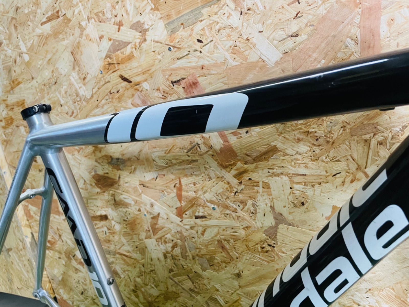 2013キャノンデールCAAD10 フレーム&コンポセット