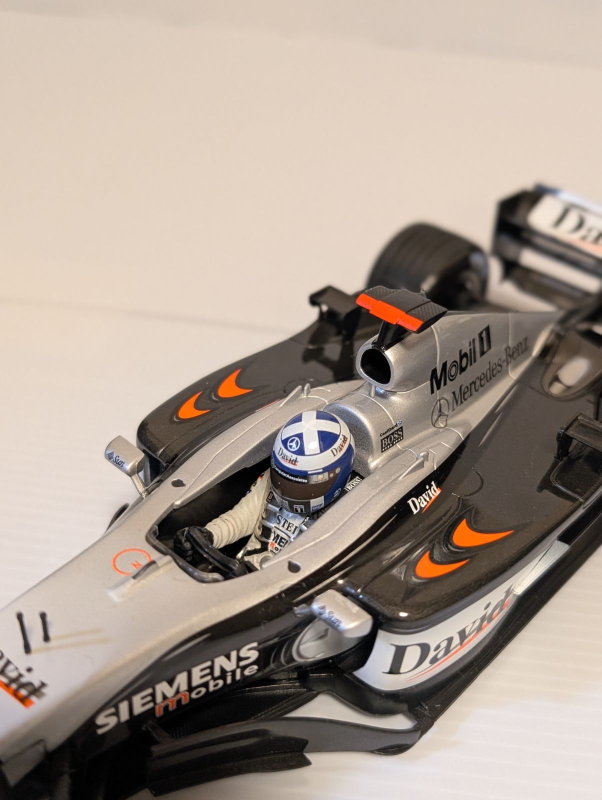 2台セット ミニチャンプス1/18 マクラーレンMP4/17D デビッド