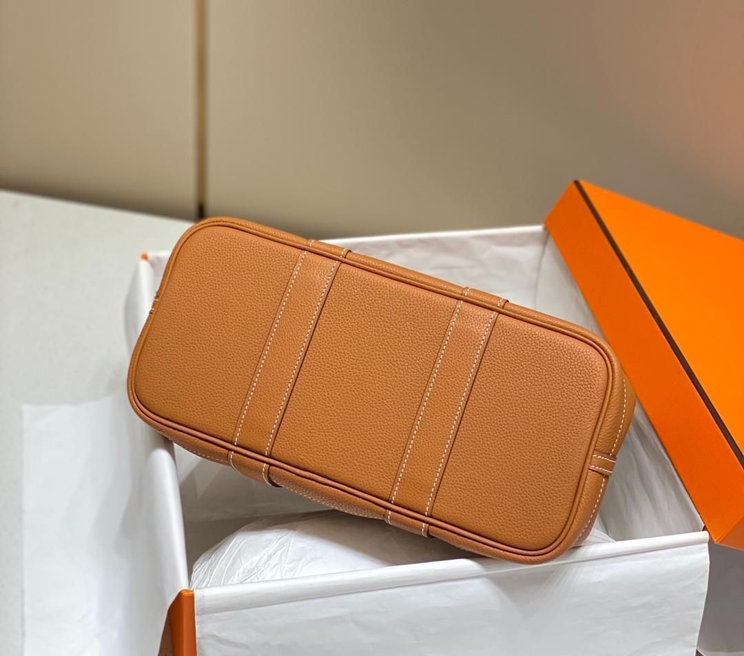 HERMES ハンドバッグ
