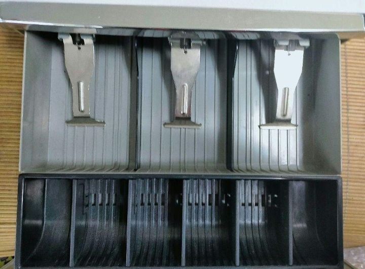 カシオレジスター TE-M80 中古品 人気機種感熱紙 送料無料