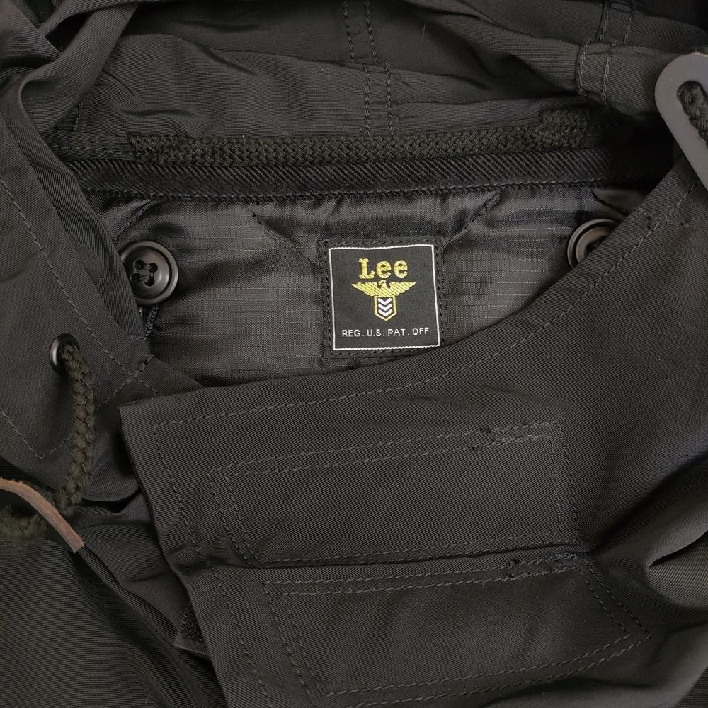 LL6142 定価27500円