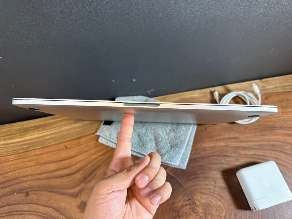 充電1回」Apple MacBook PRO Retina 15inch 2018/CPUi7 2.2GHZ/16GB ...