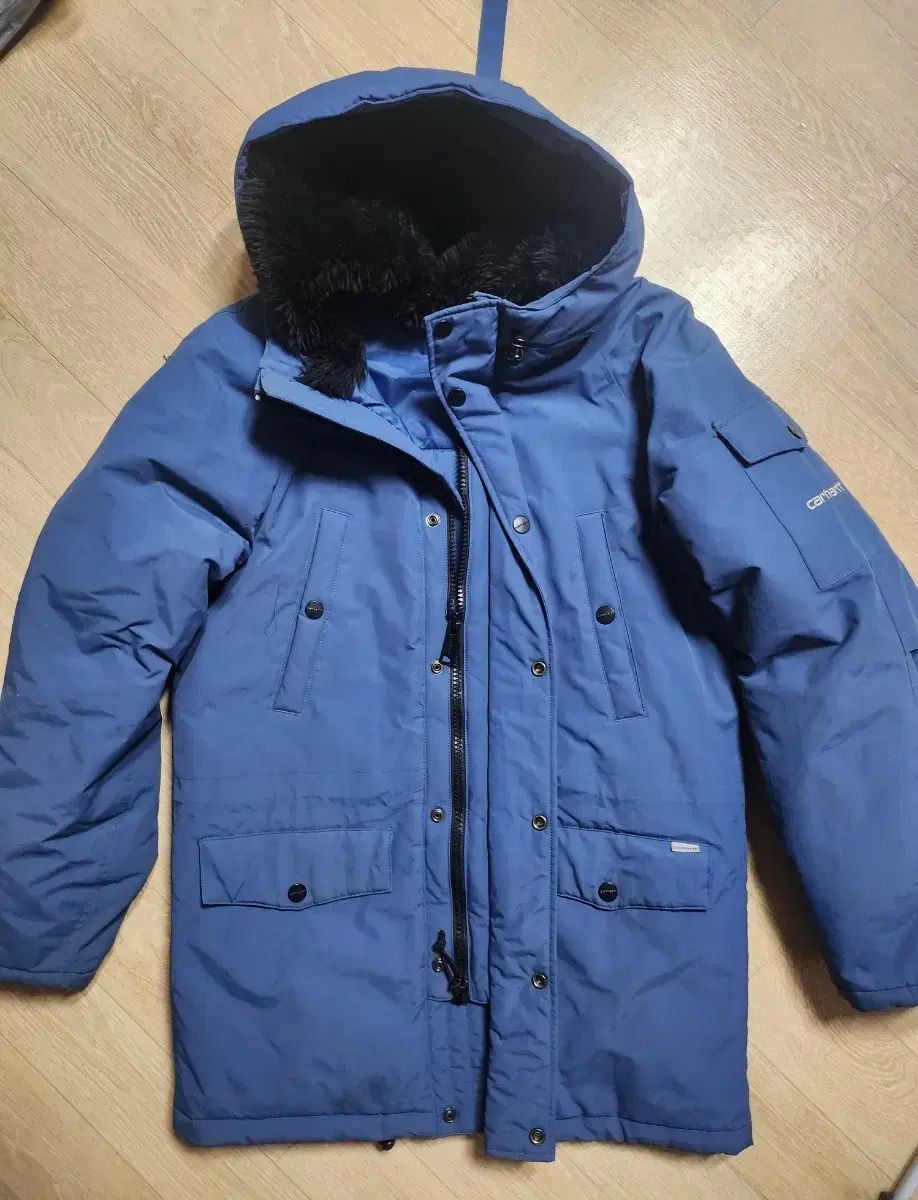 【雷市場（ポンジャン）商品韓国直送】 Carhartt(カーハート) ダウンジャケット