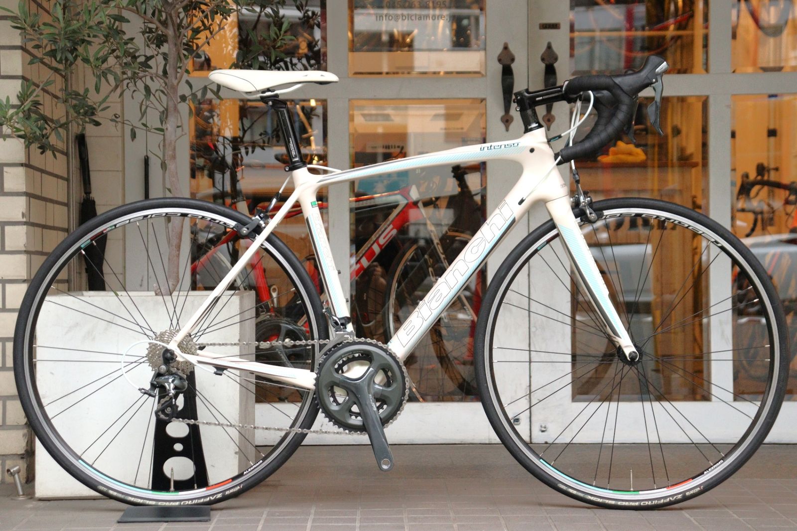 GTR156 Bianchi INTENSO 2016モデル 4700系ティアグラ組 完成車 横浜店