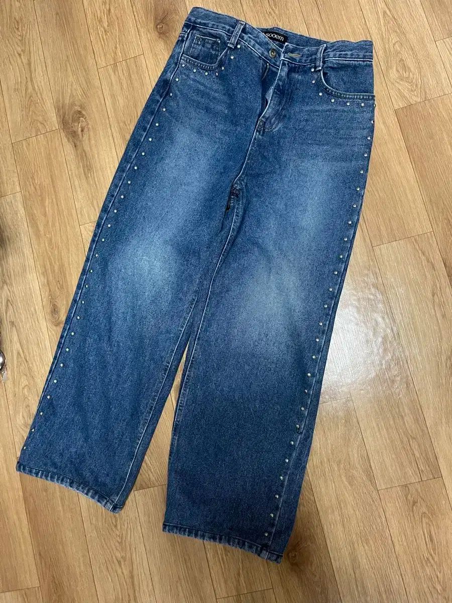 スタッズ デニム