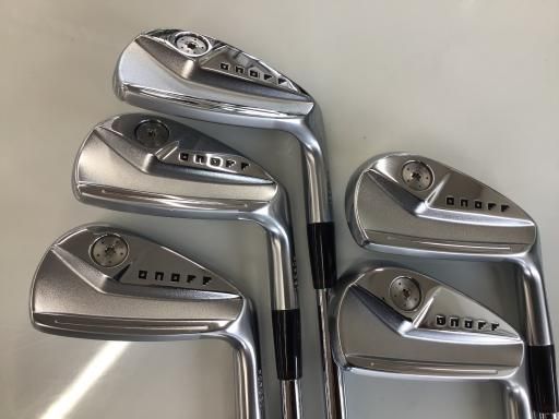 【良品】グローブライド オノフ クロ 2022 メンズアイアンセット 5本 S 良品】グローブライド オノフ クロ 2022 メンズアイアンセット 5本 S