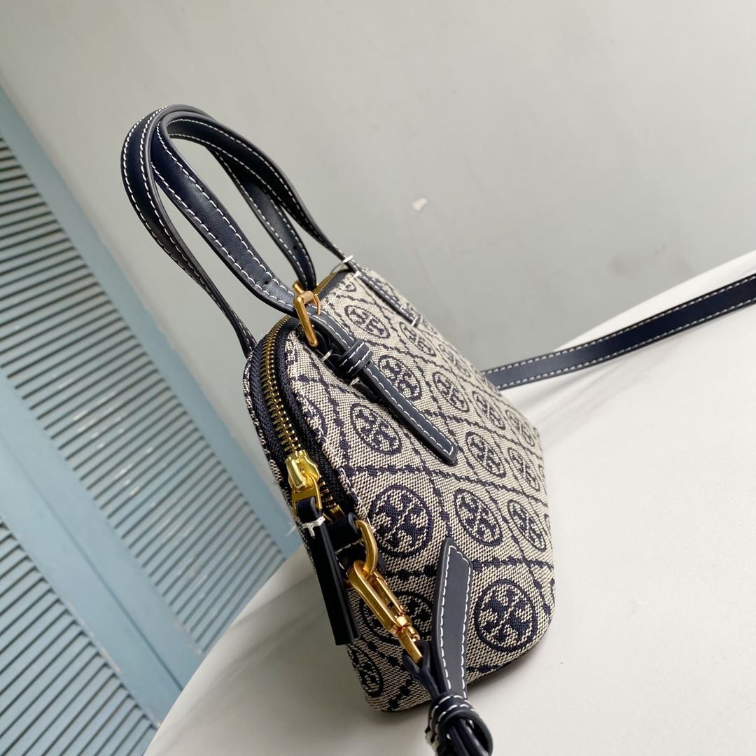 トリーバーチ ショルダーバッグ 貝殻 シェルバッグ ラッカー ジッパー クロスボディ 斜め掛け レディース TORY BURCH 2Way  ハンドバッグ ジャカード ネイビーブルー #149694 - メルカリ