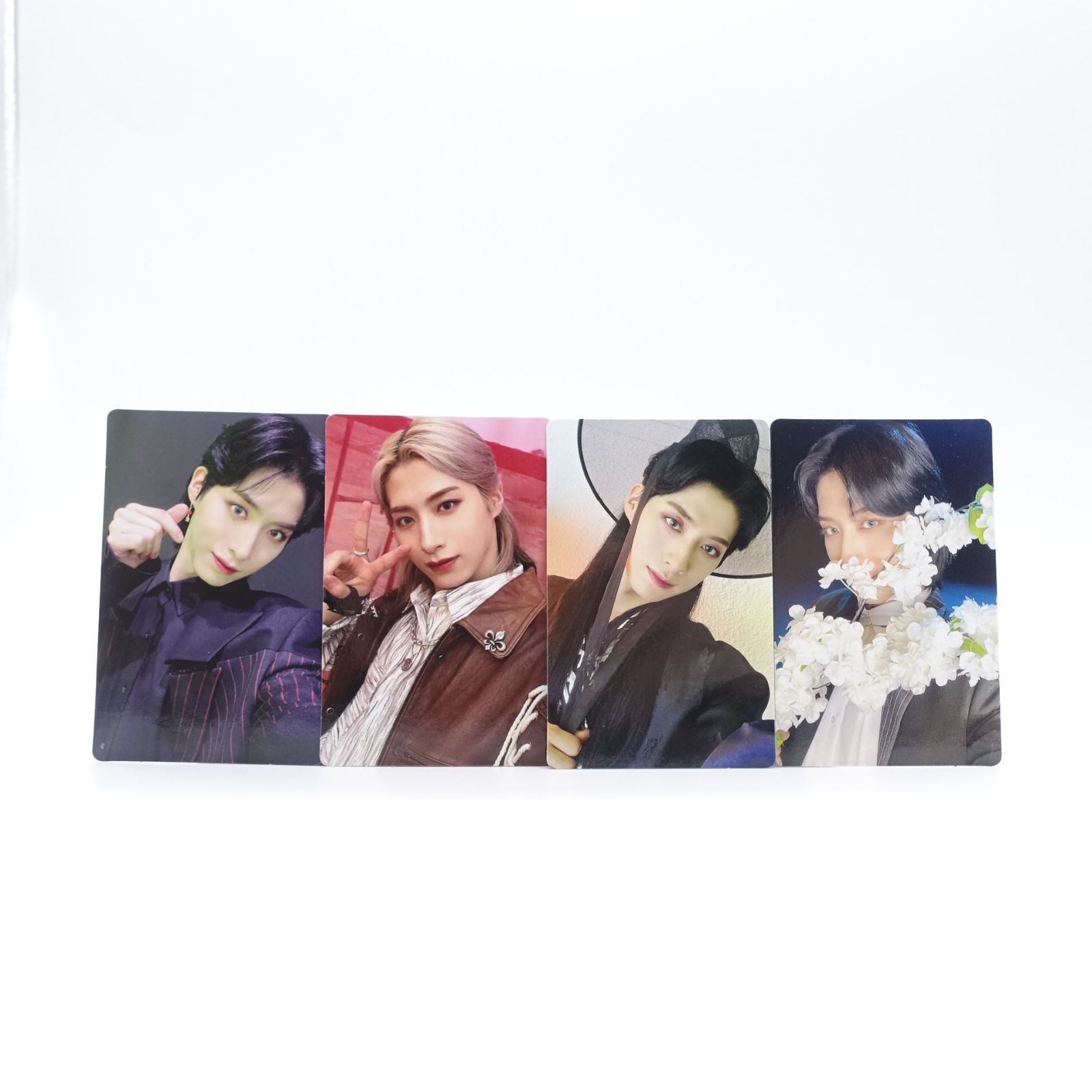 oneus ワンアス シオン BLOODMOON トレカ セット フォト カード - メルカリ