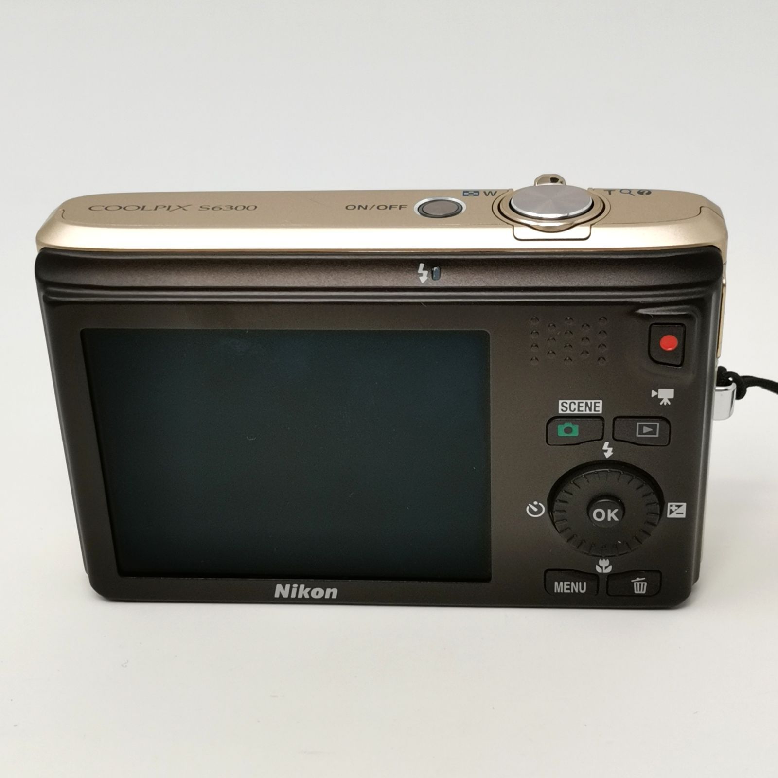 Nikon COOLPIX S6300 ゴールド 箱付き、充電器付き【美品】 Nikon COOLPIX S6300 ゴールド 箱付き、充電器付き【美品】