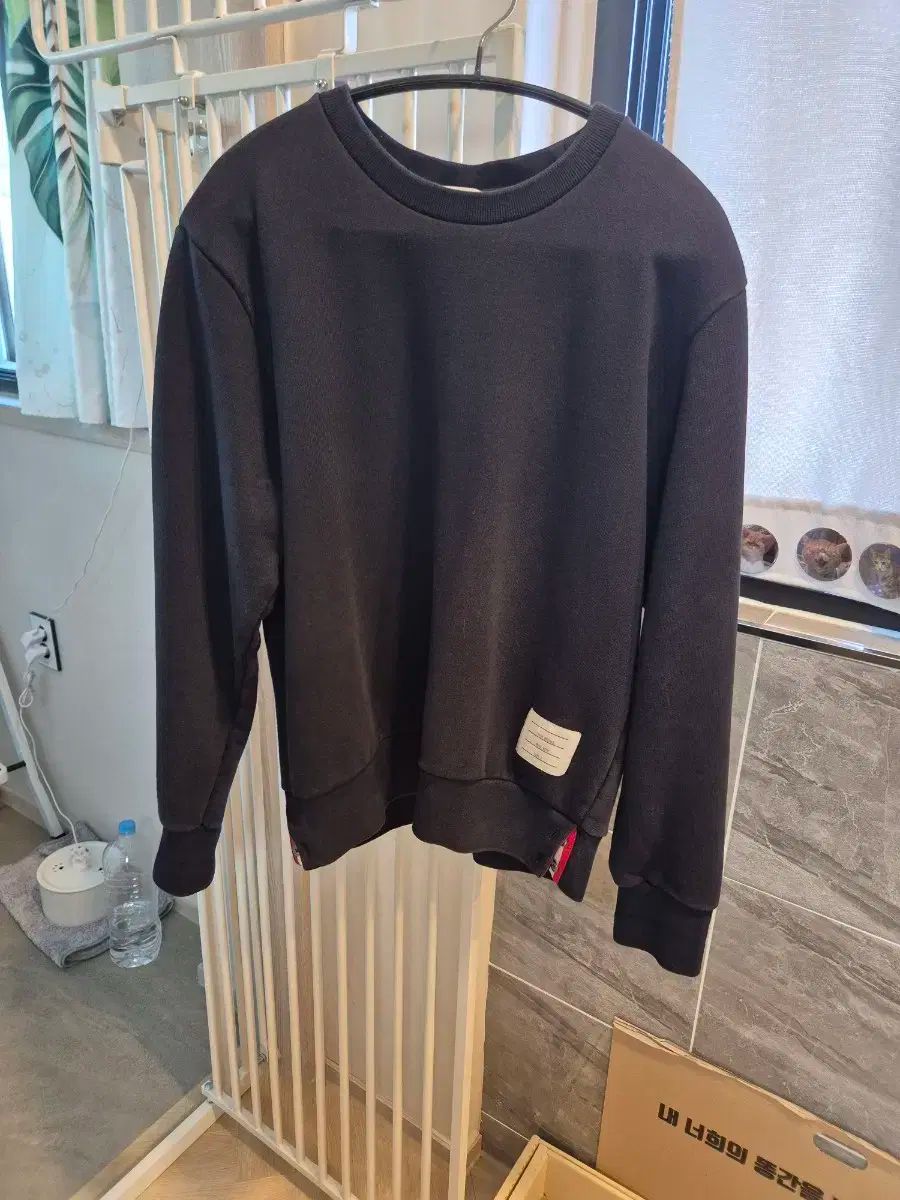 Thom Browne(トム・ブラウン) 白 3本線 パーカー 百貨店販売モデル
