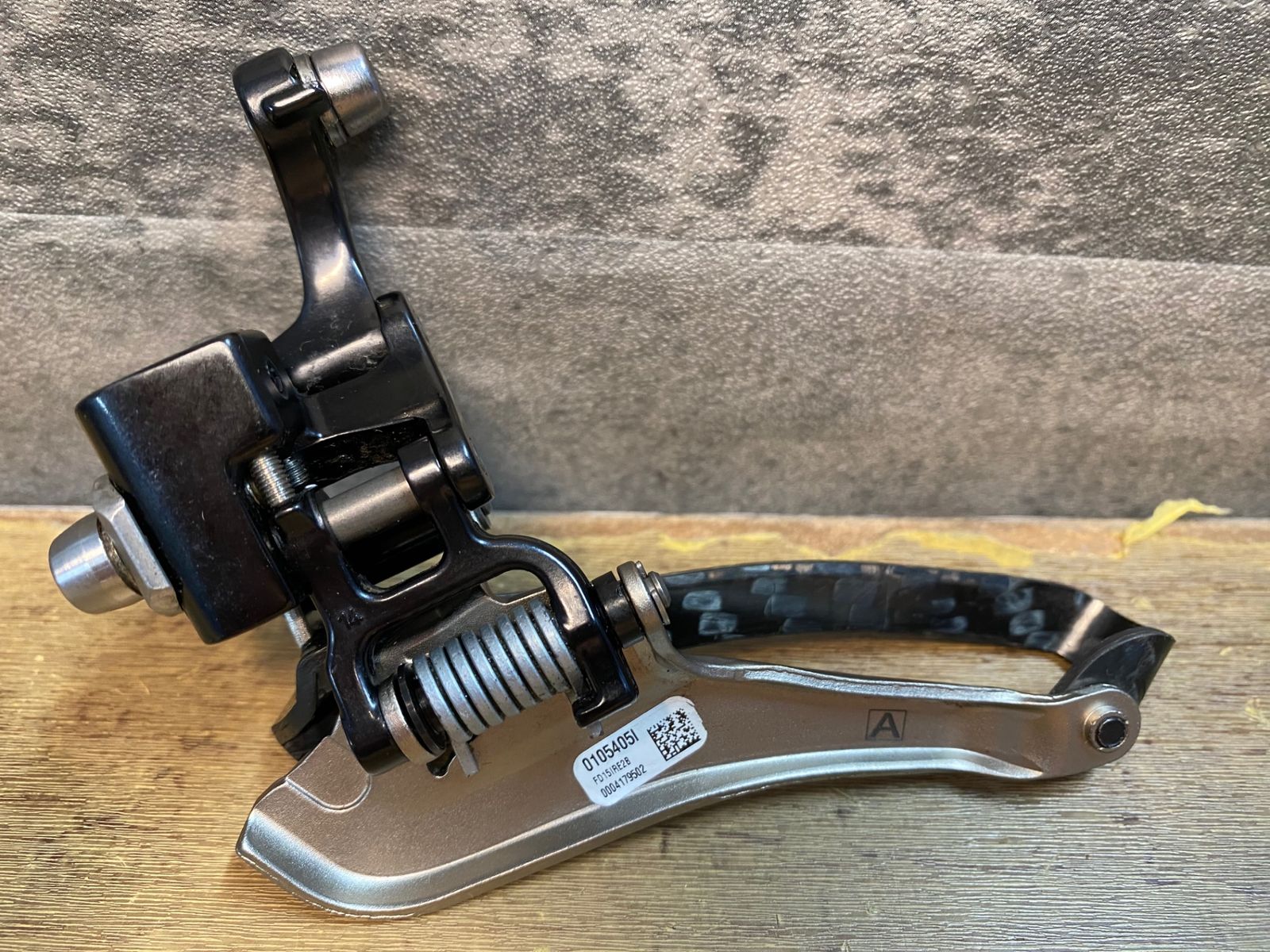 JH112 カンパニョーロ CAMPAGNOLO レコード RECORD FD15IRE28 フロントディレイラー 直付